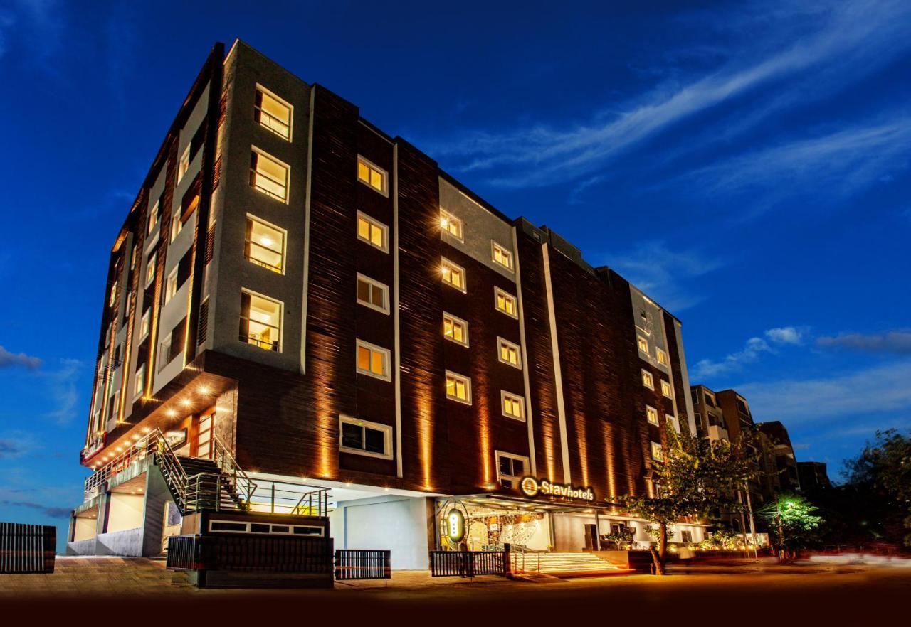 Hotel Istay Hitec Hyderabad Ngoại thất bức ảnh